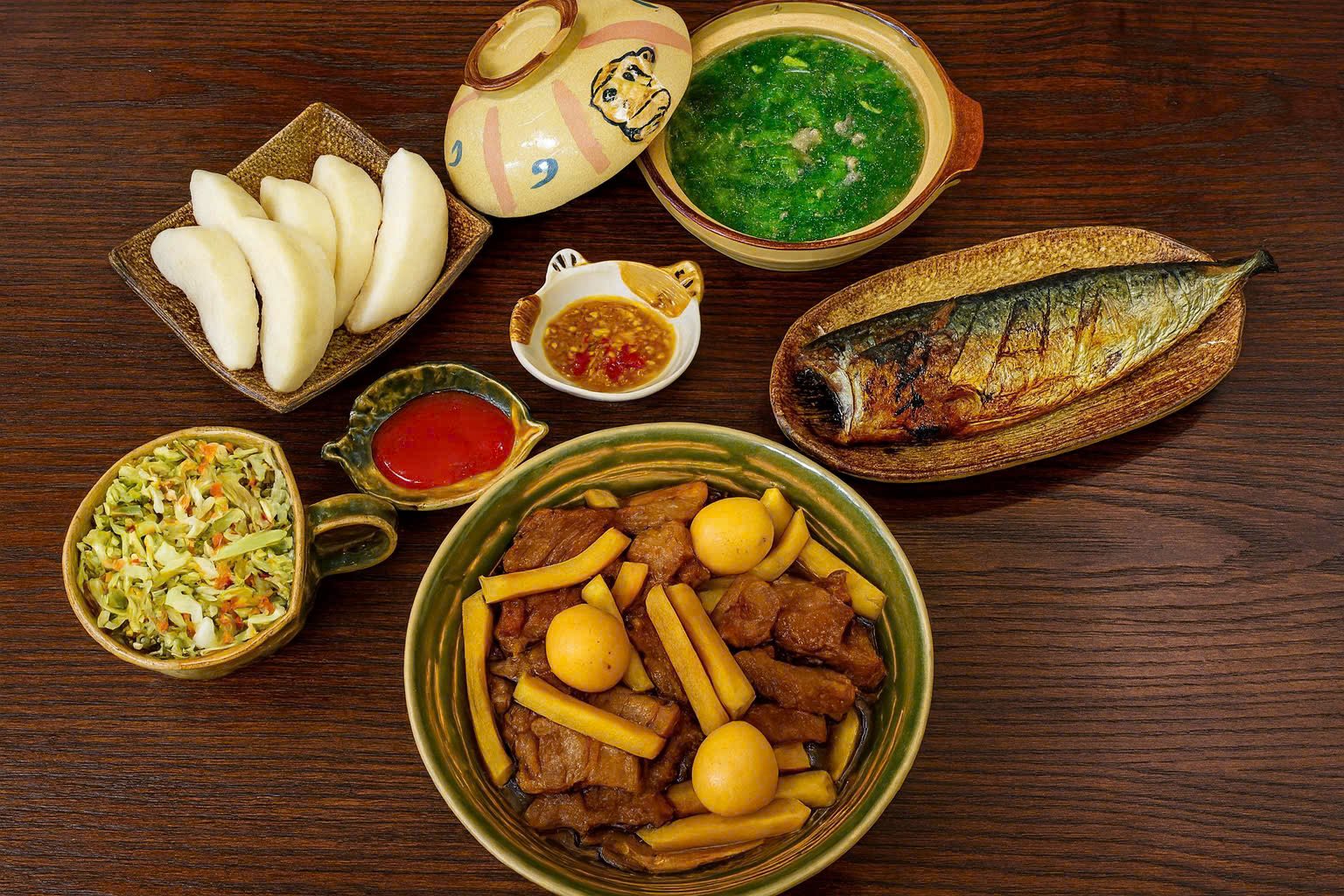 Mâm cơm gia đình - Ảnh 16.