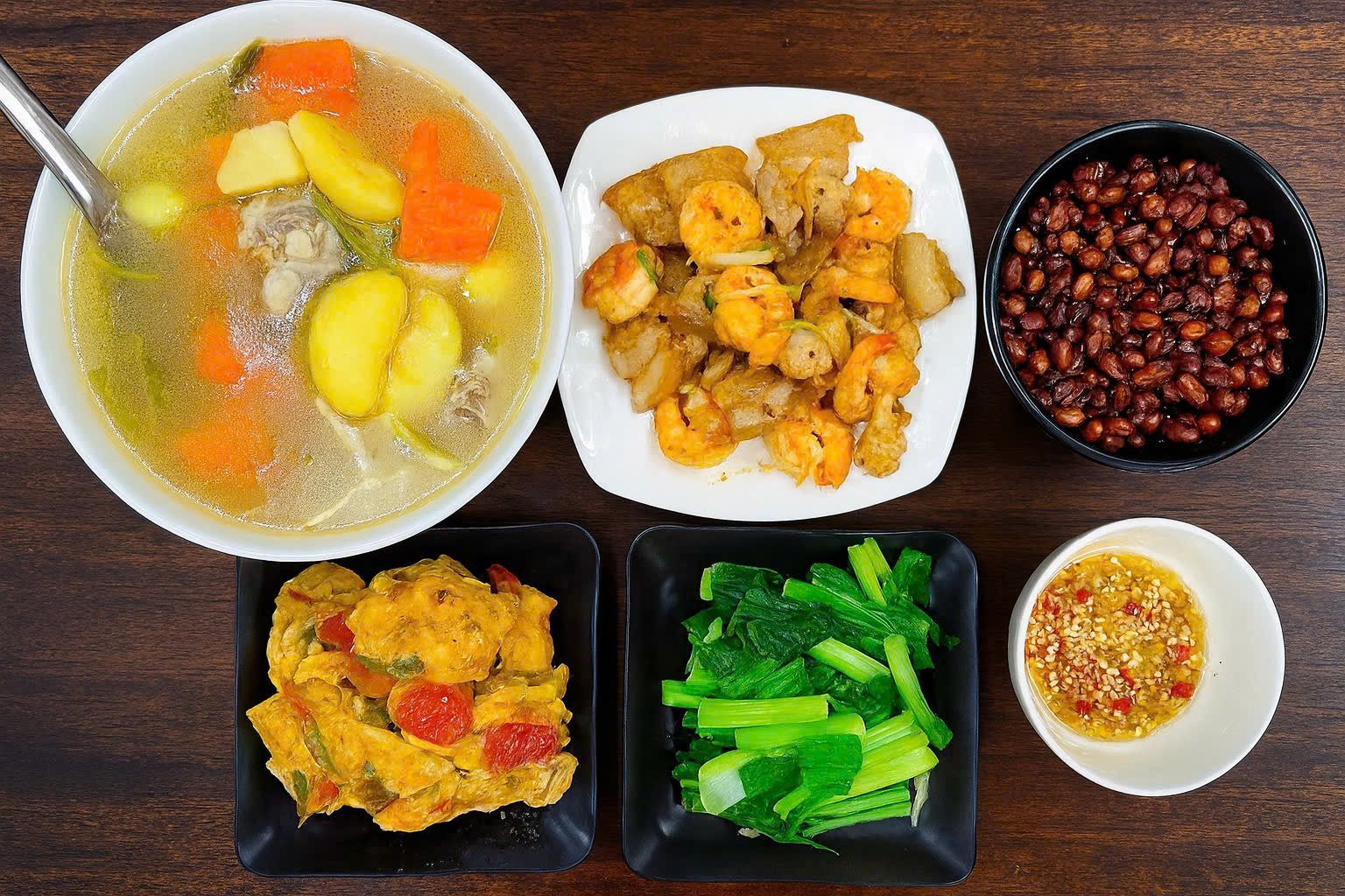 Mâm cơm gia đình - Ảnh 45.