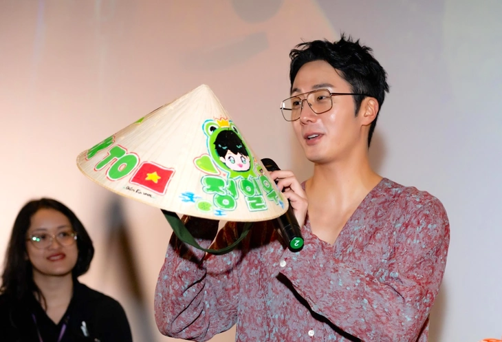 Jung Il Woo - Ảnh 1.