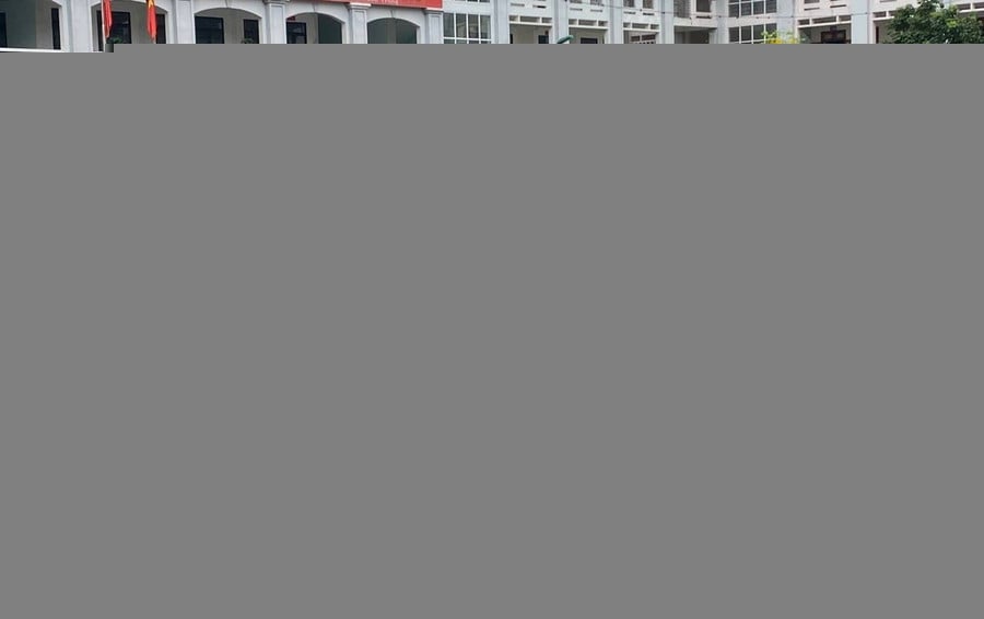 truong-chuyen-thieu-hoc-sinh-2.jpg
