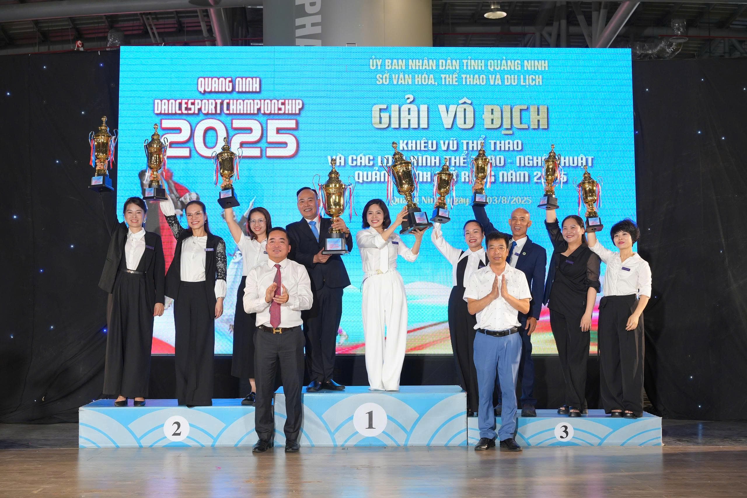 Giải khiêu vũ thể thao 2025 lập kỷ lục với 1.800 VĐV tham dự
- Ảnh 5.