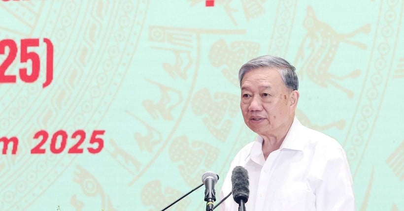 Tổng Bí thư dự gặp mặt đại biểu Bộ Quốc phòng, Bộ Công an và Bộ Ngoại giao