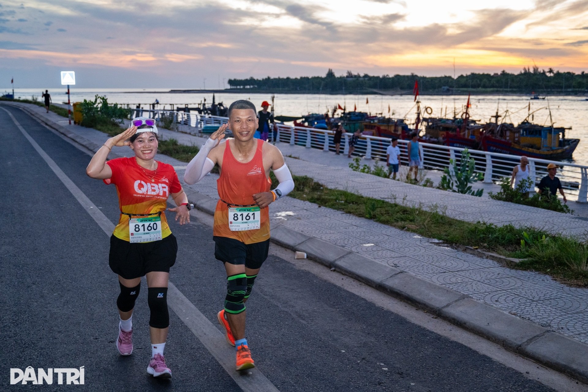 Những bước chạy trên cung đường rực rỡ của Quảng Trị International Marathon - 25