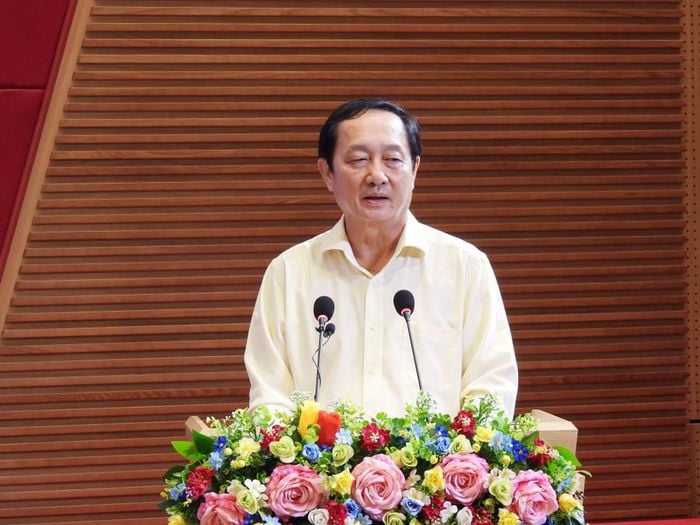 Trường ĐH Cửu Long tổ chức hội nghị triển khai nghị quyết quan trọng của Bộ Chính trị- Ảnh 2.