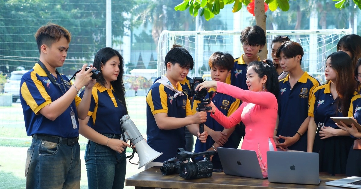 Điểm chuẩn ngành truyền thông không ngừng tăng trong ba năm gần đây