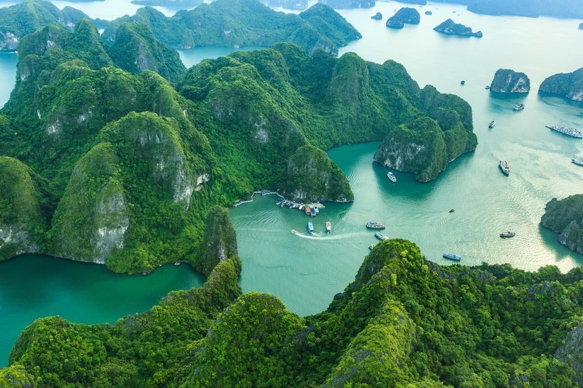 Lịch trình Hạ Long 3 ngày 2 đêm: Vui chơi thả ga, chi phí rẻ