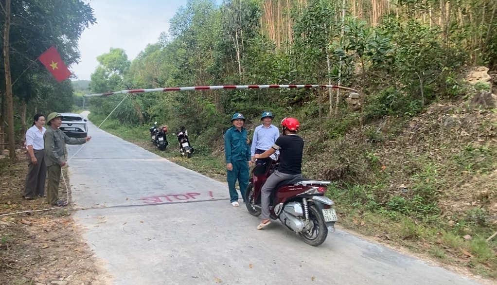 Chạy đua với nắng nóng, các xã, phường ở Nghệ An gấp rút kiện toàn ban chỉ huy phòng cháy, chữa cháy rừng