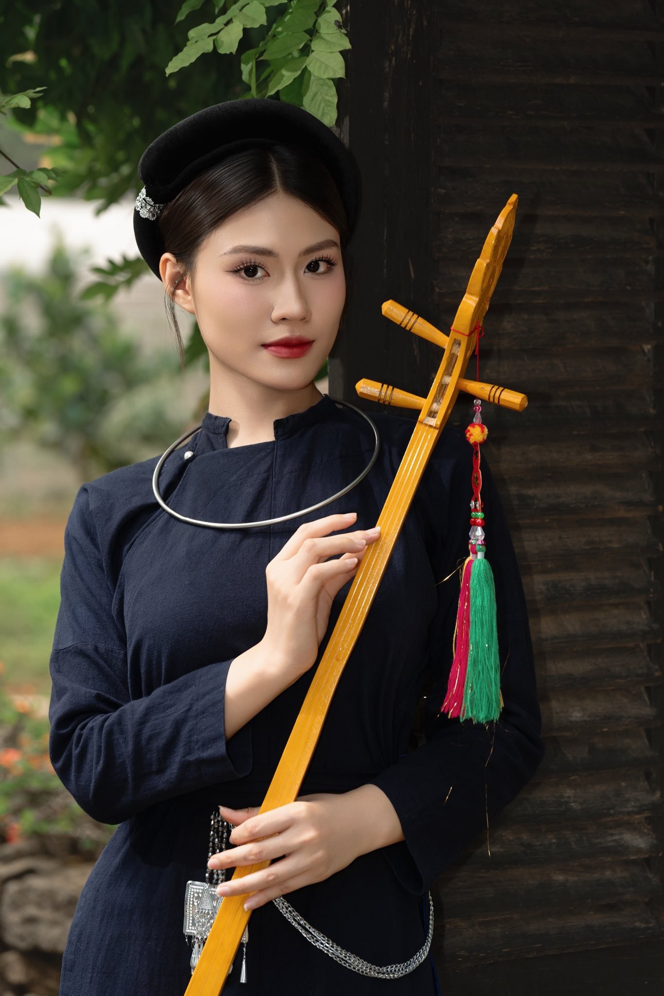 Cô gái xinh đẹp cao 1,73m ở hàng đầu khối diễu hành 54 dân tộc là ai? - 6