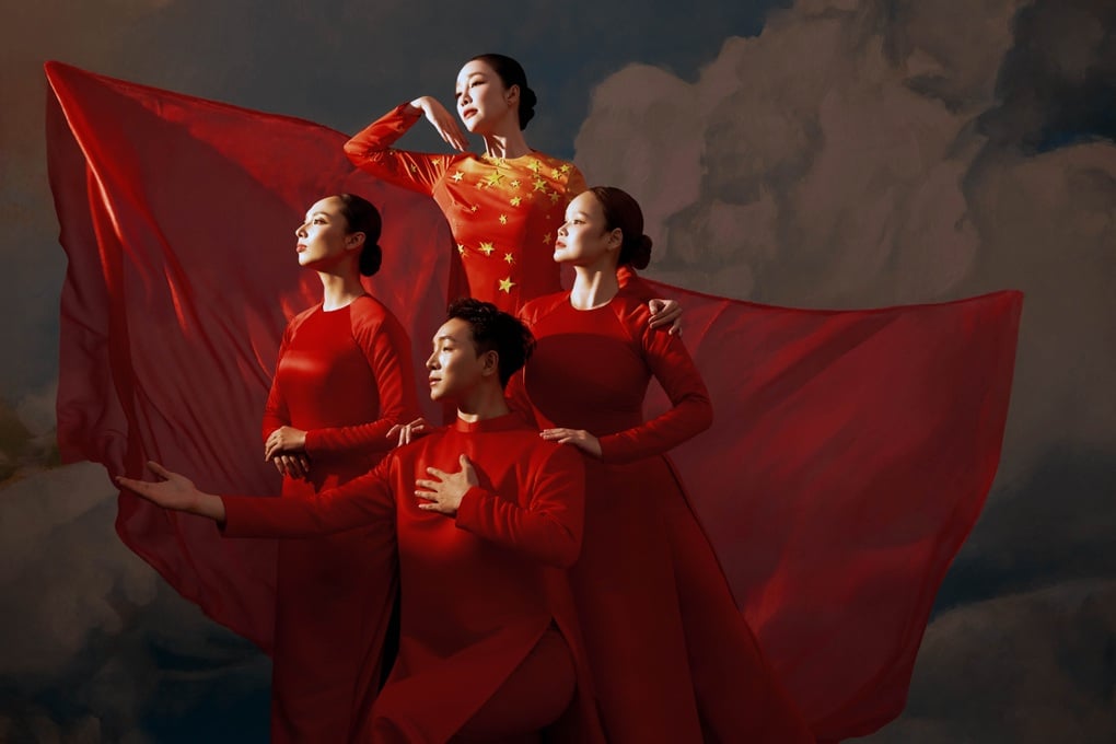 Chim công làng múa Linh Nga thướt tha áo dài, khoe nhan sắc tuổi 39 - 3