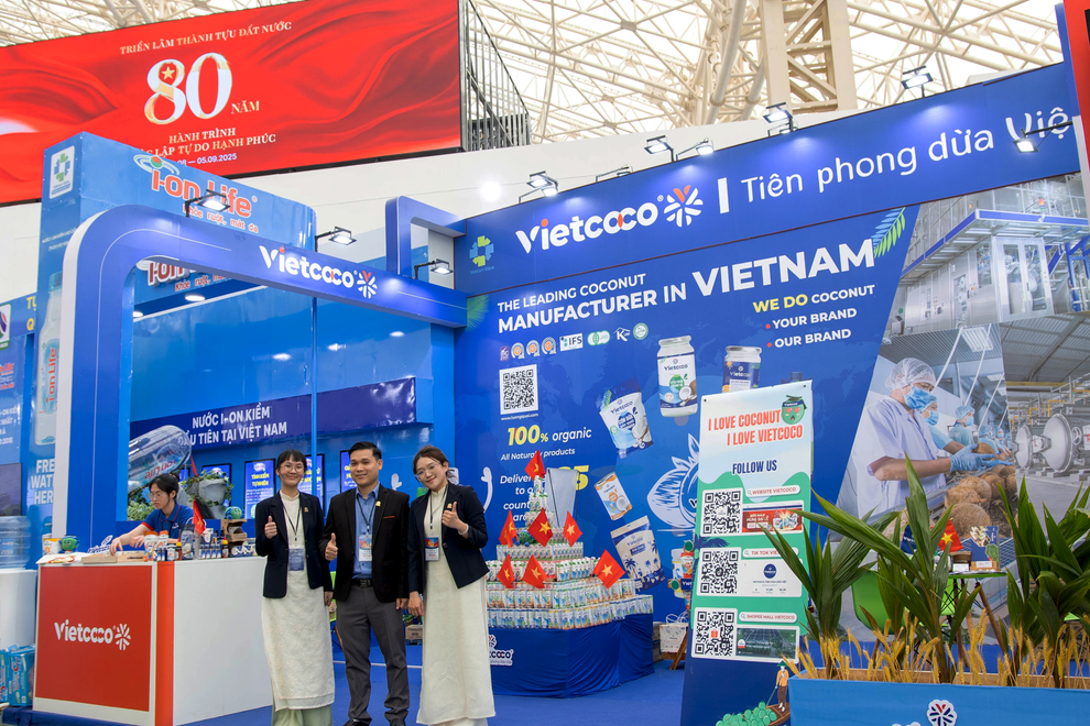 Vietcoco mang tinh hoa dừa Việt hòa nhịp cùng không khí đại lễ Quốc khánh 2/9 - 2