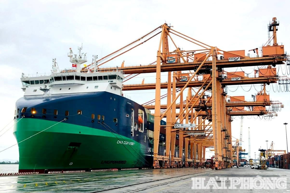 Port maritime de Hai Phong 2 (1).jpg