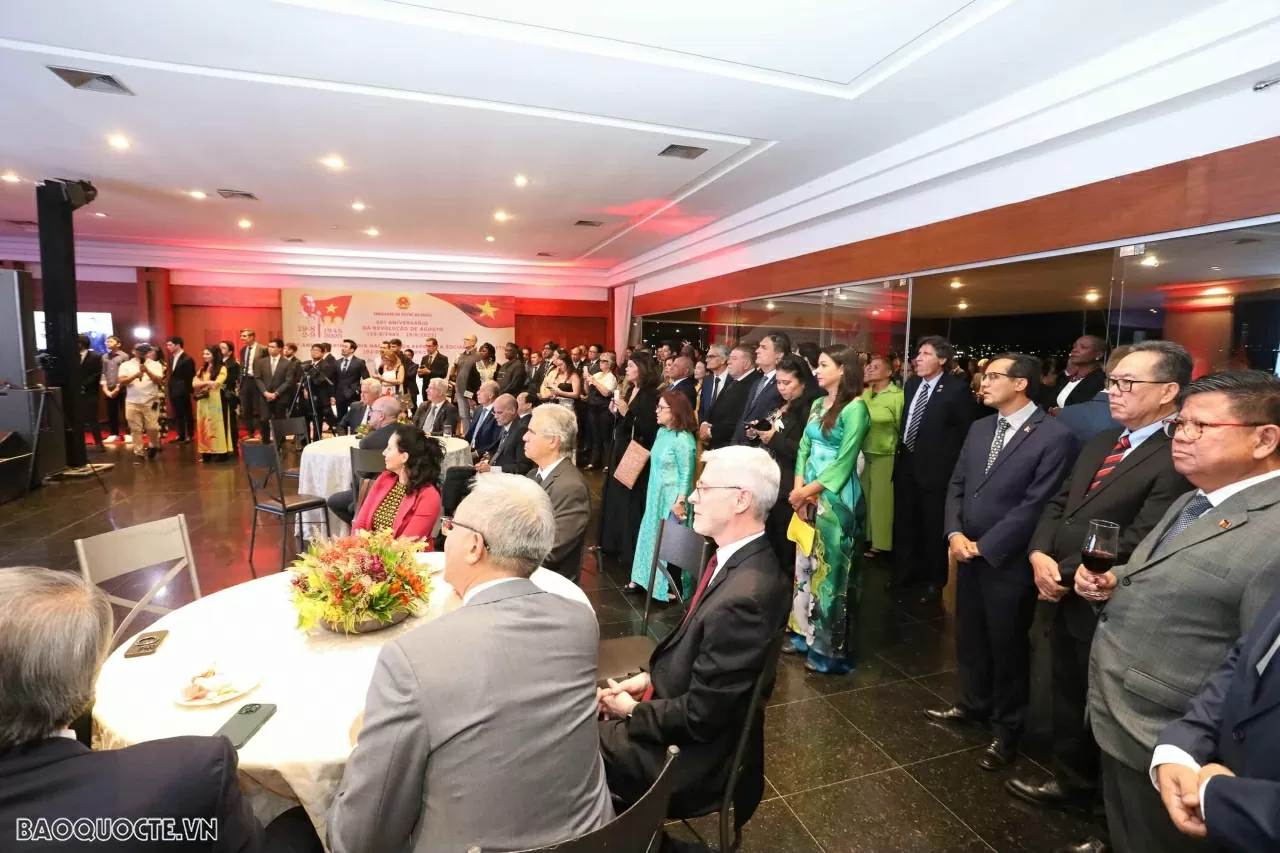 Đại sứ quán Việt Nam tại Brazil long trọng tổ chức Lễ kỷ niệm 80 năm Cách mạng tháng Tám và Quốc khánh