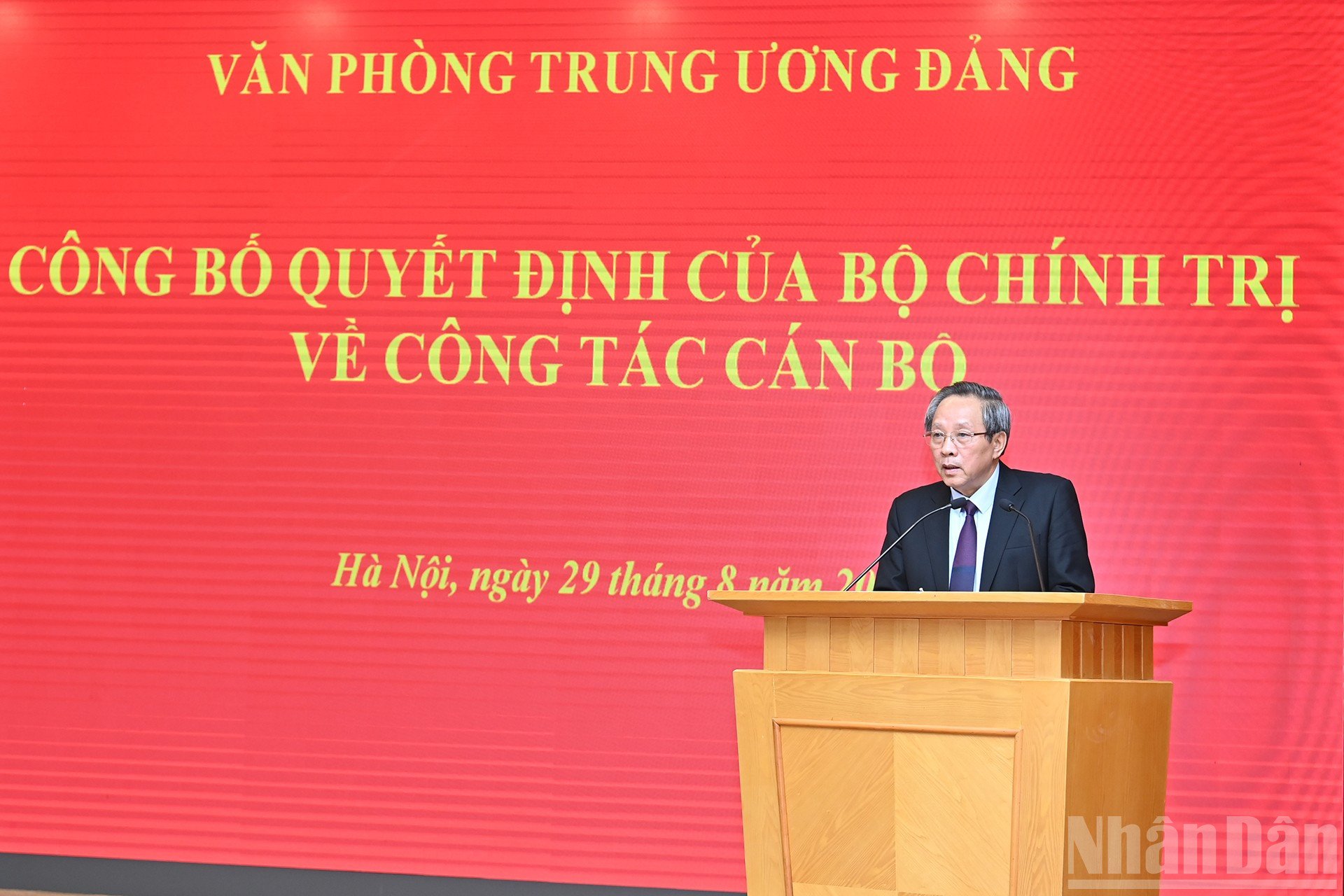 ndo_br_a10-bnd-6301.jpg