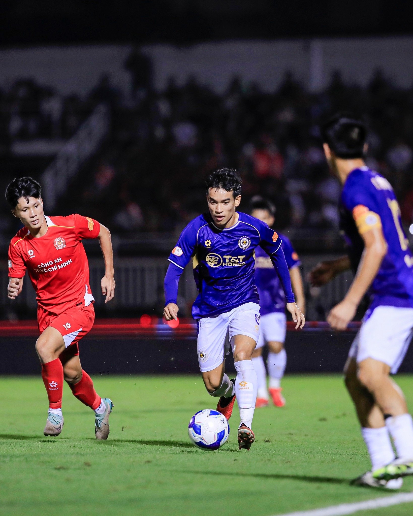 v.league anh 2