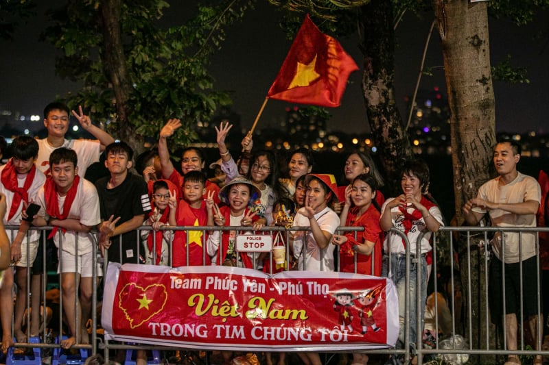 បេះដូង​រាប់​ពាន់​លោត​ដូច​ជា​មួយ សម្រាក​ជាមួយ A80 -0