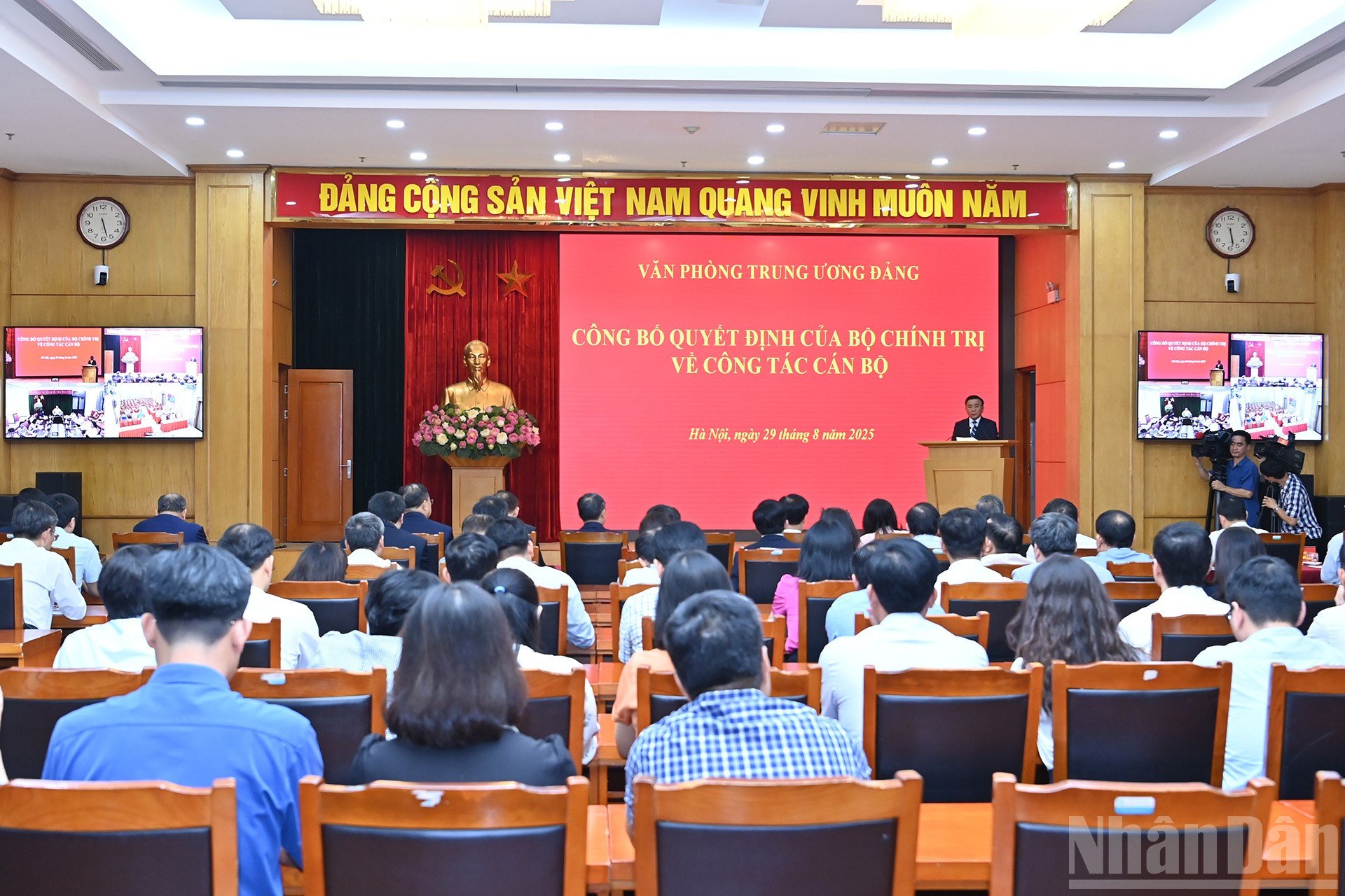 ndo_br_a8-bnd-6344.jpg