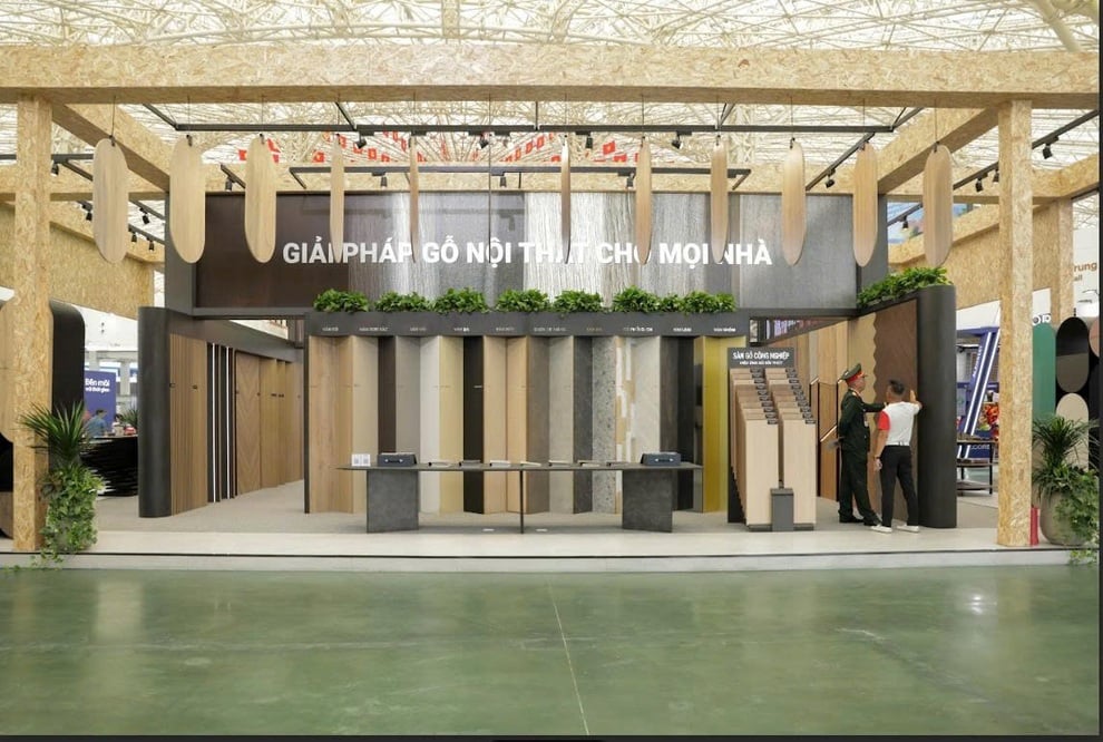 Gian hàng Gỗ An Cường gây ấn tượng tại Triển lãm Thành tựu đất nước - 1