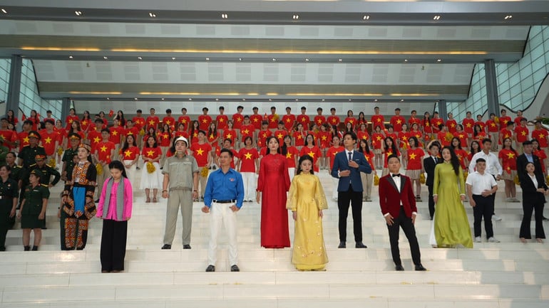 gsanhtri2.jpg