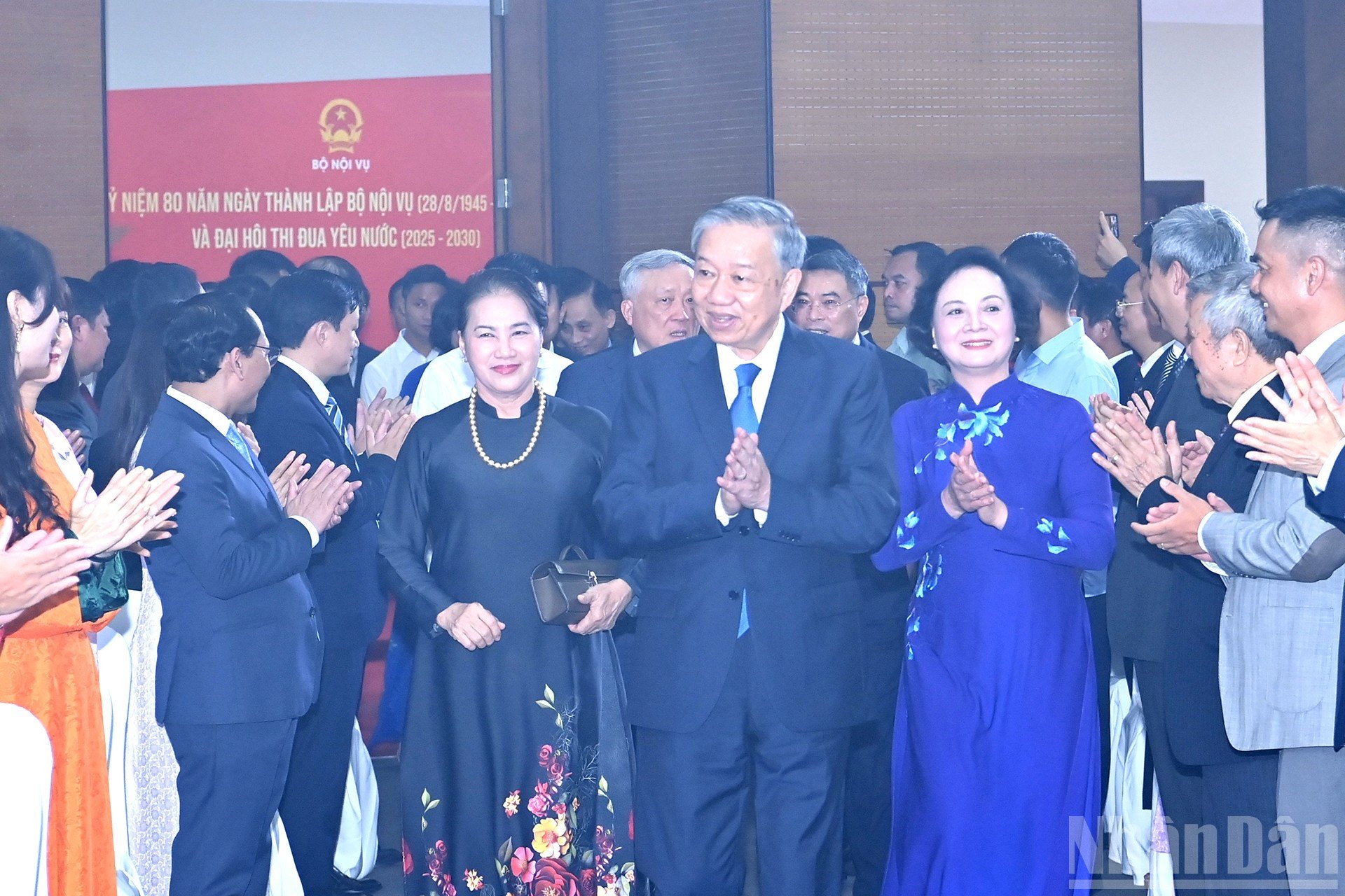 ndo_br_a2-bnd-5652.jpg