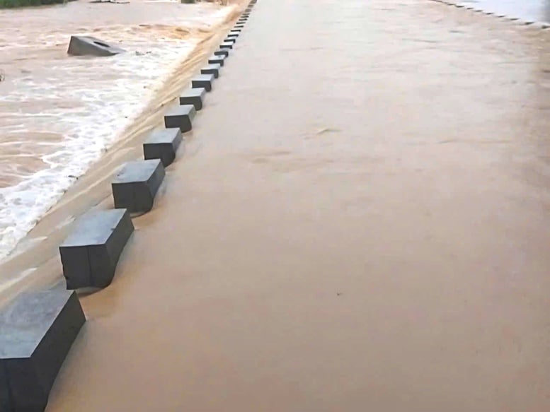 Ứng phó bão số 6 và mưa lũ: Quảng Trị rà soát, sơ tán người dân khỏi vùng nguy hiểm- Ảnh 2.