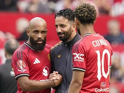 Soi tỉ số trận Manchester Utd – Burnley: Mưa bàn thắng ở Old Trafford - Ảnh 1.