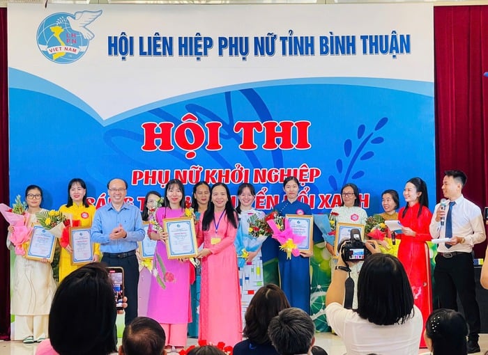 Chế mỹ phẩm từ vỏ thanh long- Ảnh 1.