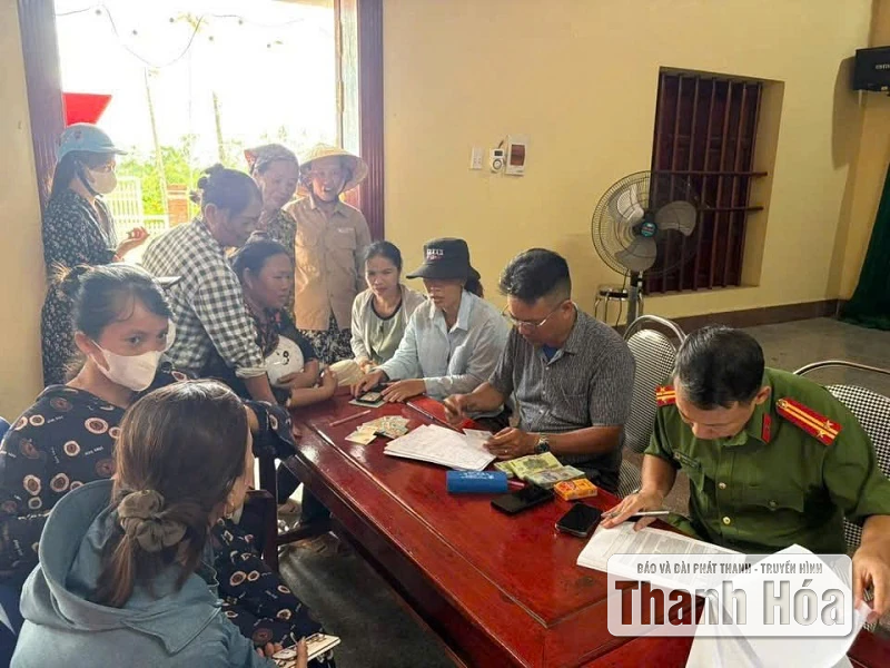 Phường Bỉm Sơn trao quà Tết Độc lập cho trên 45,6 nghìn người dân