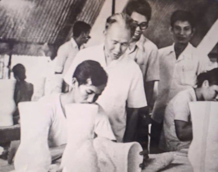 Ngắm hình ảnh chuyến tàu thống nhất đầu tiên từ cảng Hải Phòng vào cảng Sài Gòn - Ảnh 7.
