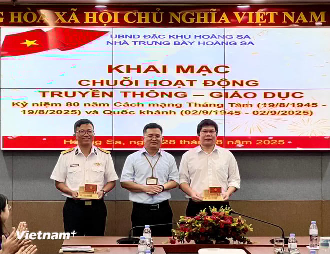 vnp-nhatrungbayhoangsa02.jpg