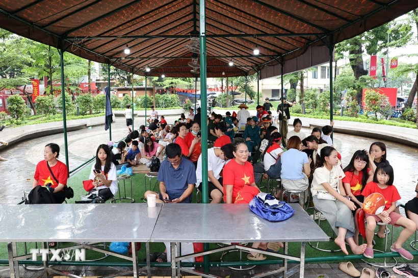 Gedung DPR dan kantor pusat lembaga DPR dibuka pada Hari Nasional.