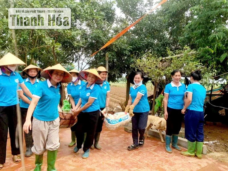 Frauen der Provinz Thanh Hoa mit vielen sinnvollen Aktivitäten anlässlich der Revolution vom 80. August und des Nationalfeiertags am 2. September