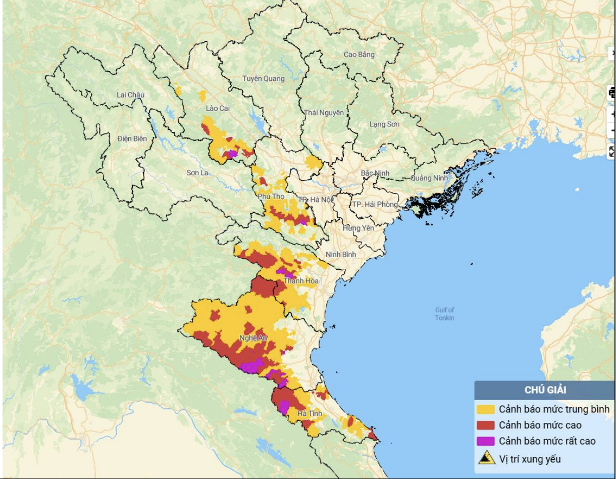 Warnungen vor Sturzfluten und Erdrutschen in vielen Gemeinden und Bezirken von 5 Provinzen
