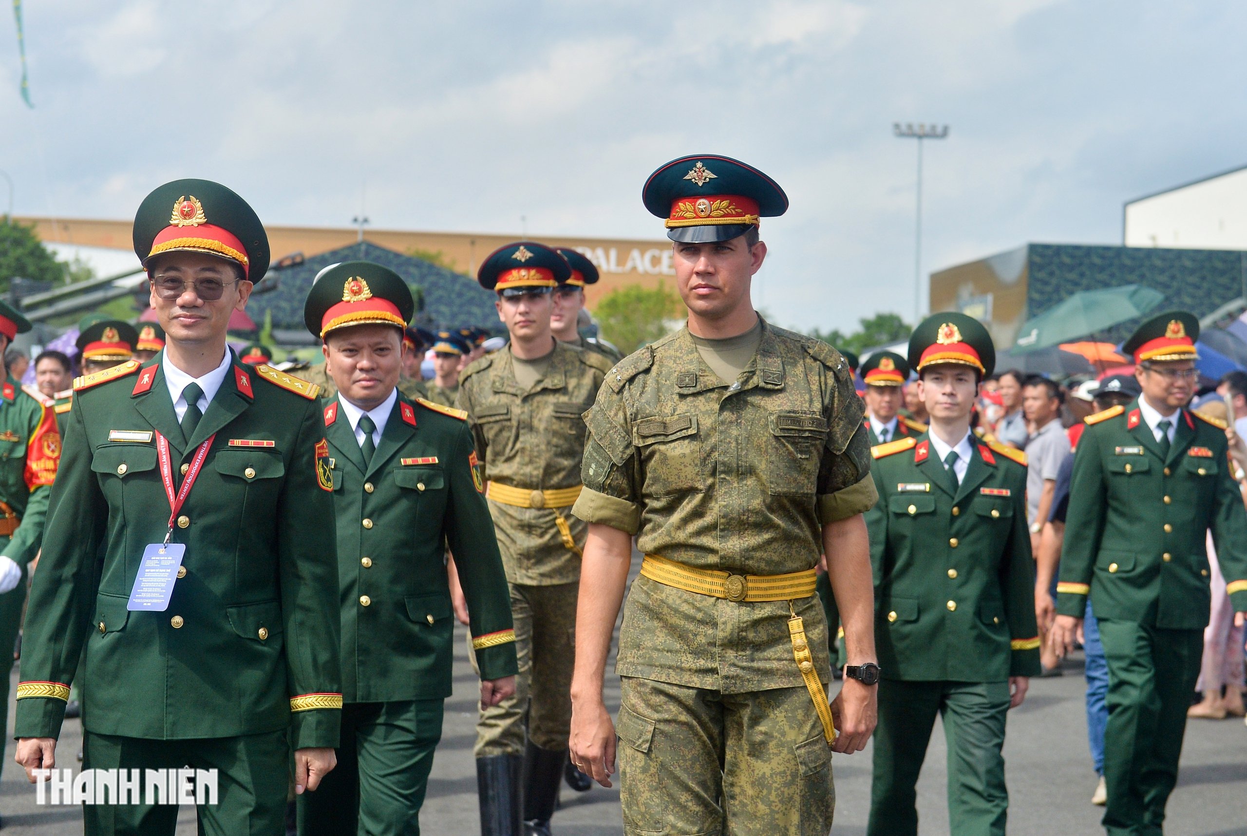 Quân đội Nga, Lào và Campuchia thăm khí tài hiện đại của quân đội Việt Nam- Ảnh 7.