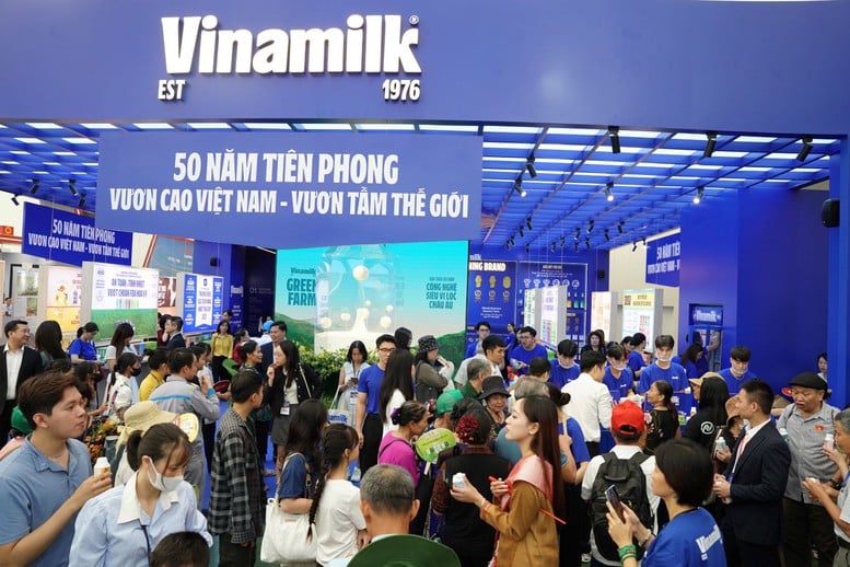 Vinamilk tạo điểm nhấn tại Triển lãm '80 năm Hành trình Độc lập - Tự do - Hạnh phúc'- Ảnh 2.