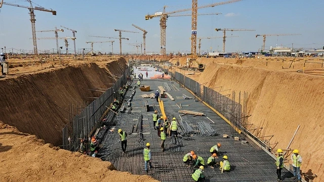 مطار لونغ ثانه