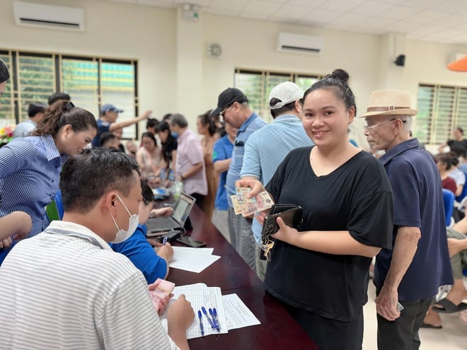 Người dân phấn khởi, xúc động đón nhận quà Tết Độc lập- Ảnh 13.