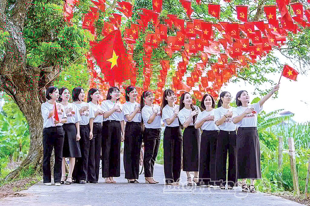 เยาวชนตำบลเตียนลาร่วมเฉลิมฉลองวันประกาศอิสรภาพ