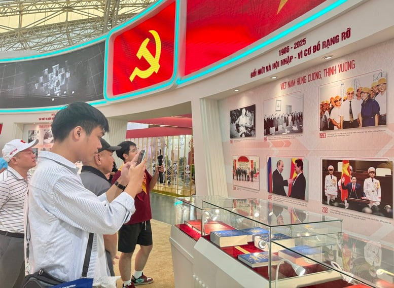 Expoziția Națională a Realizărilor a primit peste 650.000 de vizitatori în a treia zi de deschidere - Foto 1.