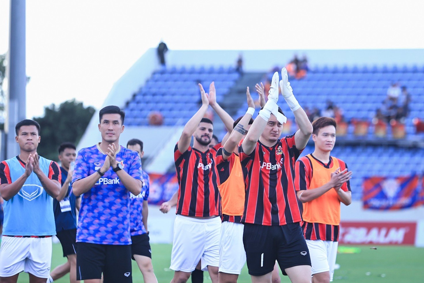 V.league anh 1