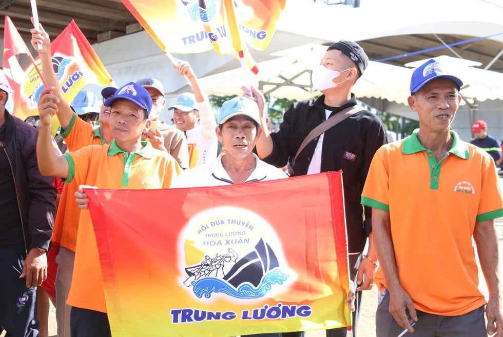 Sông Hàn bùng nổ với giải đua thuyền: 'Sự đoàn kết, tình yêu quê hương nhân lên'- Ảnh 5.