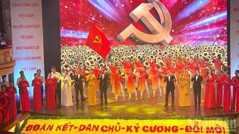​ໂຄງການ​ສິລະ​ປະ​ລະດັບ​ຊາດ​ພິ​ເສດ “80 ປີ​ແຫ່ງ​ການ​ເດີນ​ທາງ​ເອກະລາດ-​ເສລີ-​ຄວາມສຸກ” ​ໂດຍ​ກະຊວງ​ວັດທະນະທຳ, ກິລາ ​ແລະ ທ່ອງ​ທ່ຽວ.