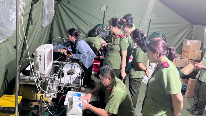 Perawatan darurat bagi orang yang mengalami masalah kesehatan saat menonton Latihan Umum A80.