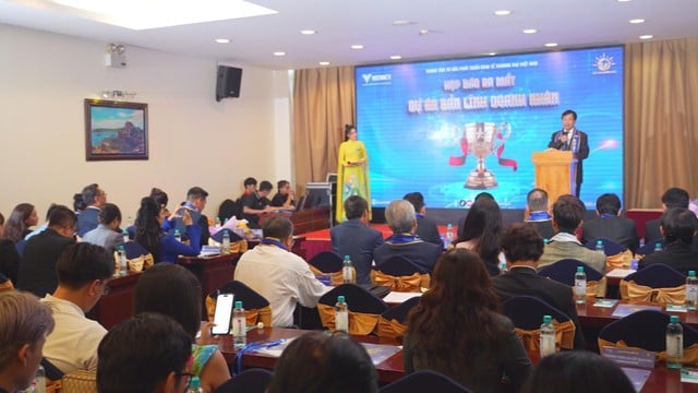 Khởi động Dự án 
