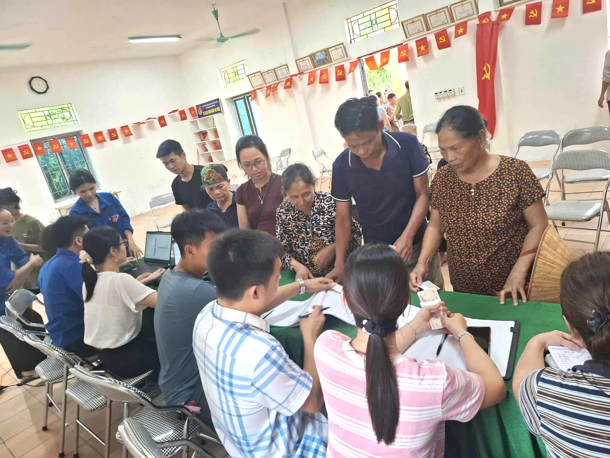 Xã Dân Hòa: Bảo đảm quà Quốc khánh 2/9 sớm đến tay Nhân dân- Ảnh 3.