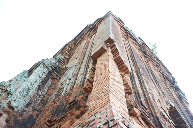 Gia Lai xây dựng đề án trùng tu ngôi tháp cổ gần 900 năm tuổi- Ảnh 4.