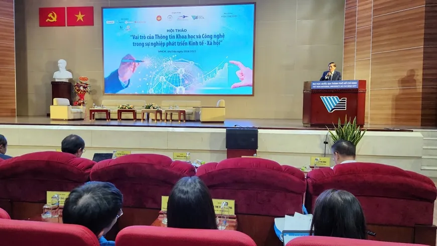 hoi thao 2.jpg