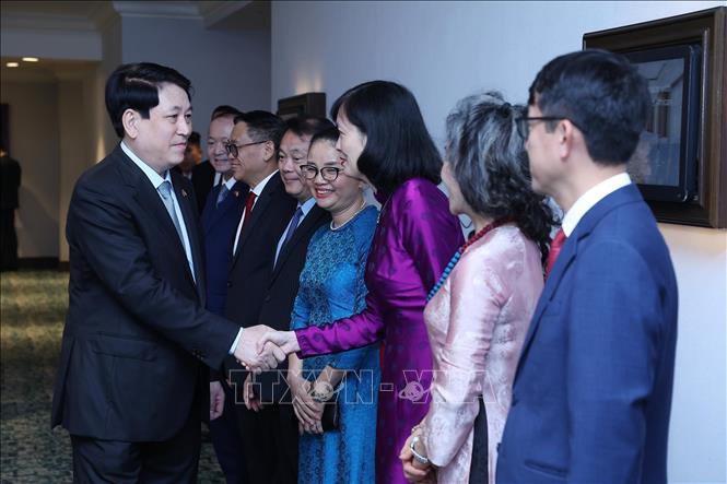 Photo caption