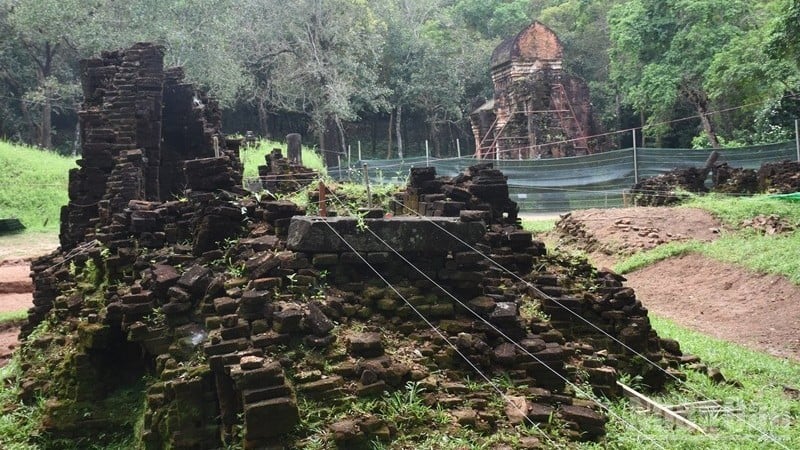 The area of tower group L at My Son Temple Complex was excavated for the second time. (Photo: ANH DAO)