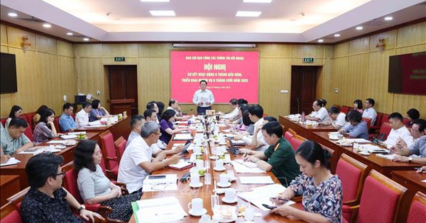 Quy định của Ban Bí thư về chức năng, nhiệm vụ của Ban Chỉ đạo Trung ương về công tác thông tin đối ngoại