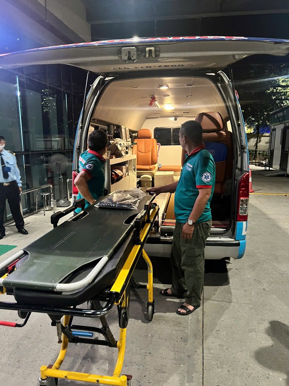 Trọng tài Trần Đình Thịnh bị ngất, đã qua đời ở tuổi 43: Bóng đá Việt Nam bàng hoàng, đau đớn!- Ảnh 6.